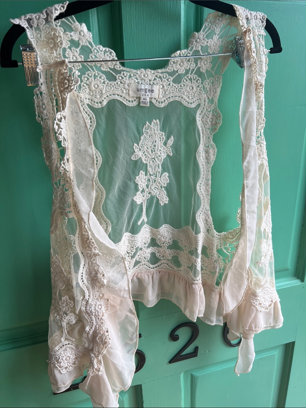 Umgee Lace Sheer Ivory/Cream Overlay Vest size Medium Large